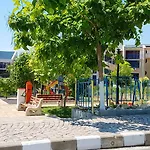 Апартаменти Делфин Марина Апартамент