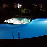 Delfin Port Apartments - Prime Location & Parking & Pet Friendly Apartment Sweti Wlas