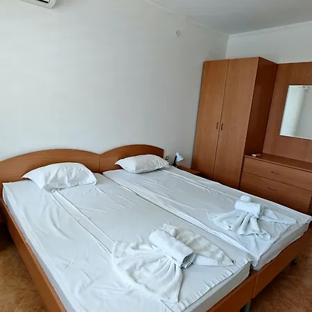 Marina Delfin - Location & Pet Friendly Apartament Święty Włas