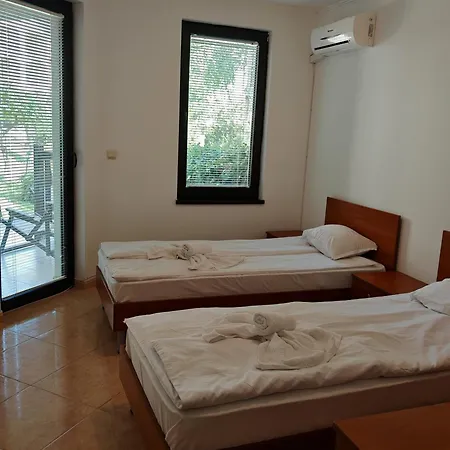 Apartament Marina Delfin - Location & Pet Friendly Święty Włas