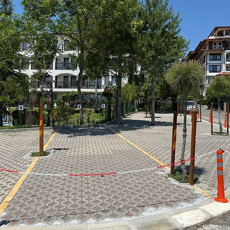 Delfin Port - Prime Location & Parking & Pet Friendly Apartament