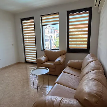 Delfin Port - Prime Location & Parking & Pet Friendly سفيتي فلاس