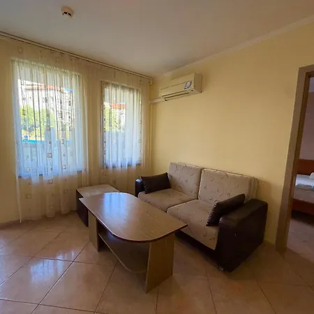 Delfin Port - Prime Location & Parking & Pet Friendly شقة *